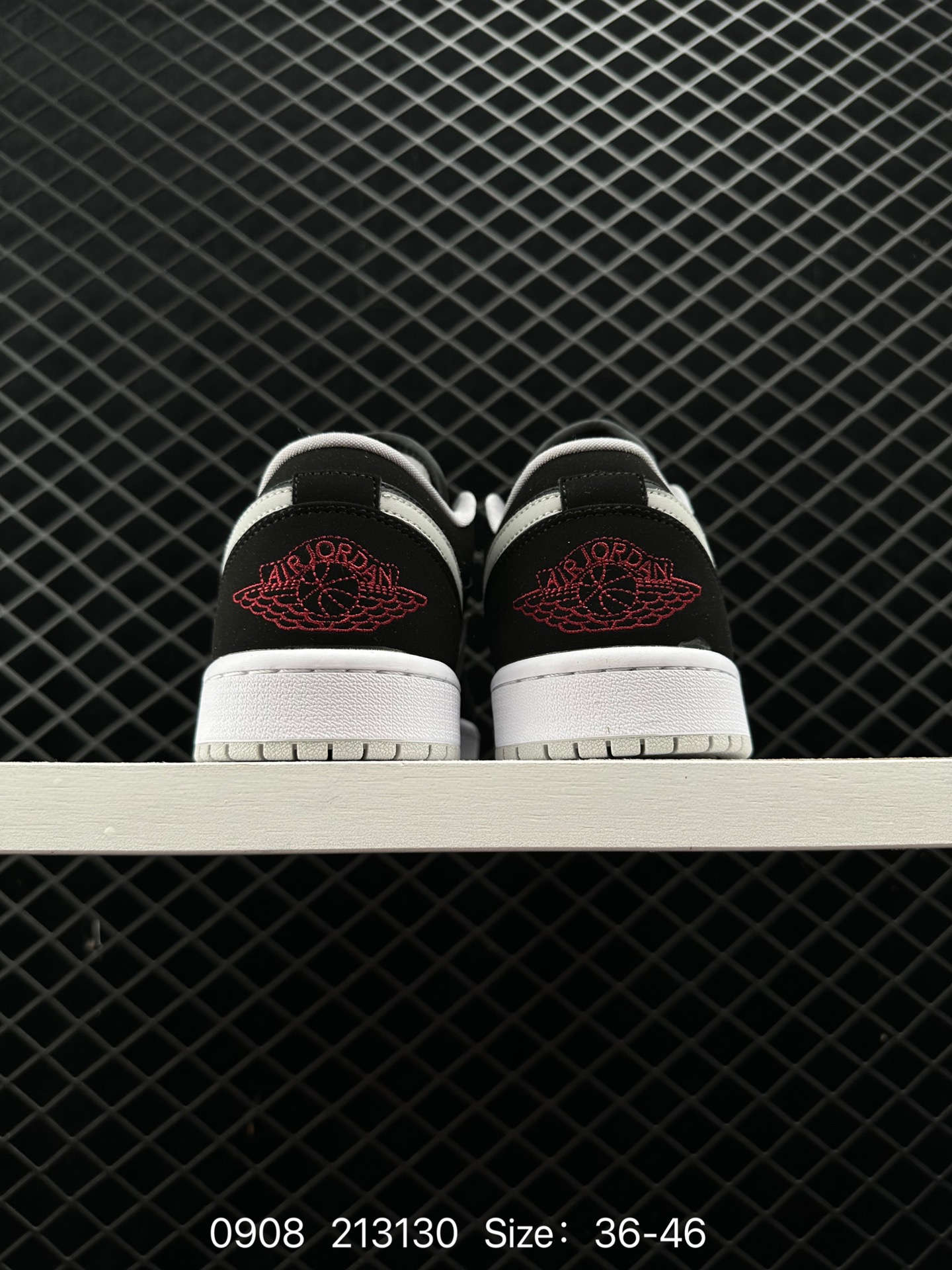 Nike Air Jordan 1 Low AJ1